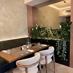 Casa La Fayette 酒店 3*