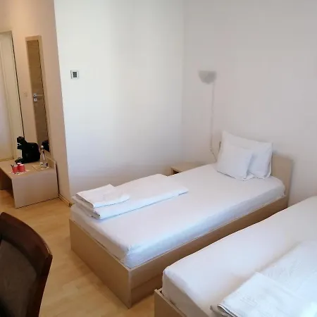 Hotell Casa La Fayette 3*