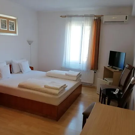 Casa La Fayette 3* 蒂米什瓦拉