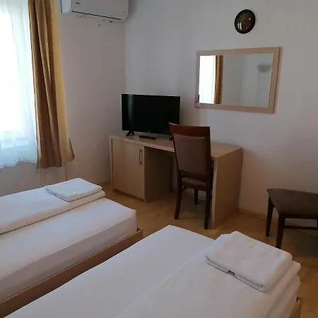 Hotell Casa La Fayette