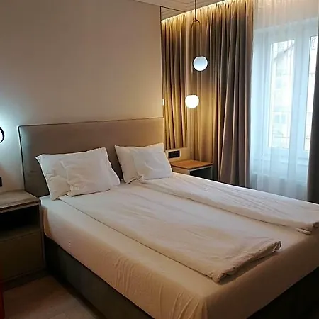 Casa La Fayette 3* 蒂米什瓦拉