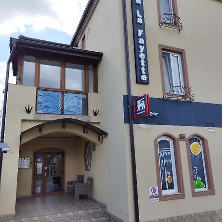 Casa La Fayette تيميشورا